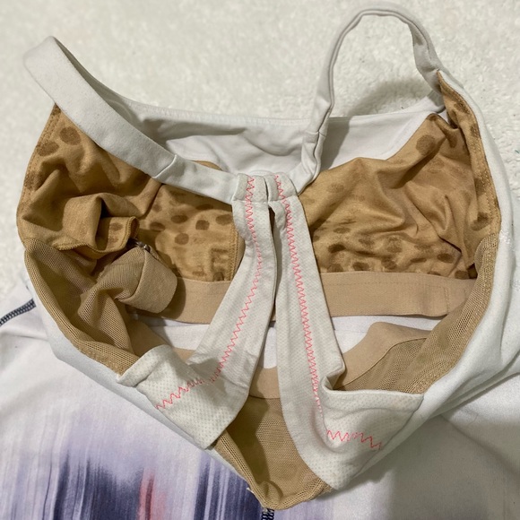 Lululemon Tank Top Women’s size 6 Active Yoga color Multi - Picture 6 of 6